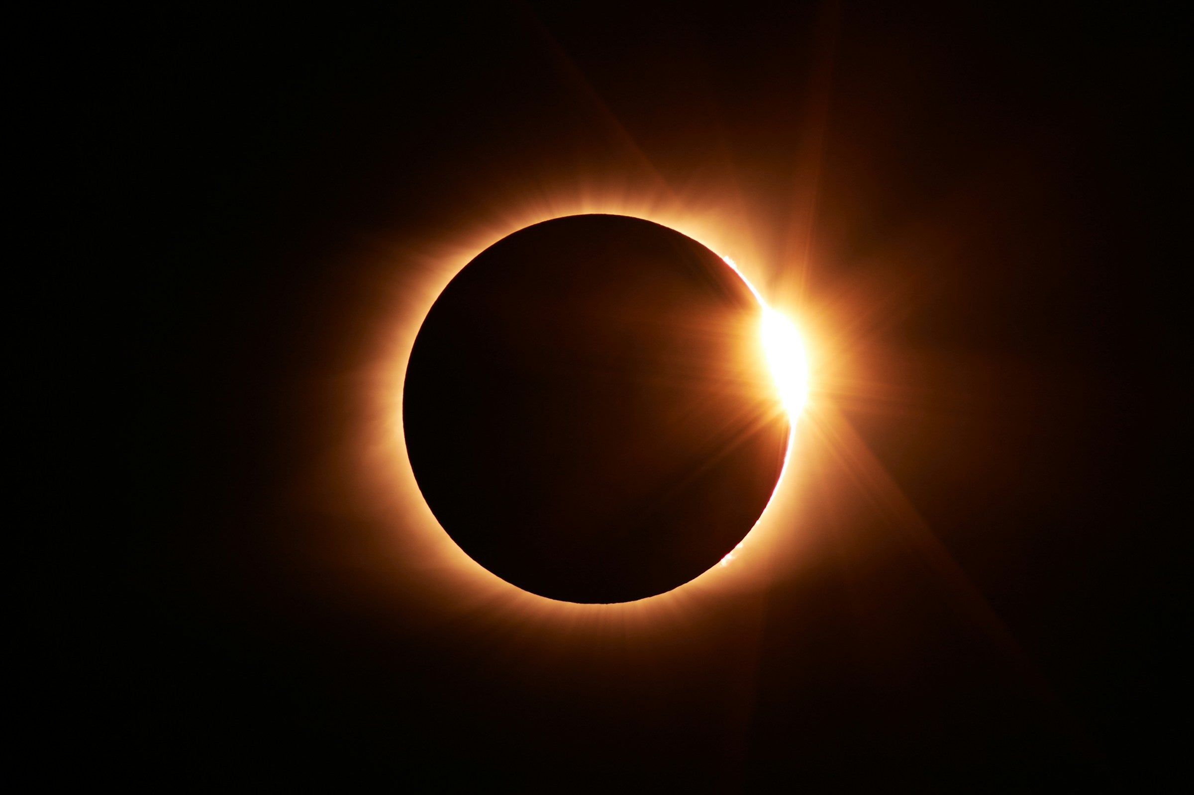 Solar eclipse with the moon covering the sun, creating a ring of fire effect.
Photo by <a href="https://unsplash.com/@sarahleejs?utm_source=unsplash&utm_medium=referral&utm_content=creditCopyText">Jongsun Lee</a> on <a href="https://unsplash.com/photos/moon-eclipse-F-pSZO_jeE8?utm_source=unsplash&utm_medium=referral&utm_content=creditCopyText">Unsplash</a>
      